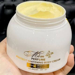 kem Body Mềm Nước Hoa mẫu mới - A Cosmetics 2021
