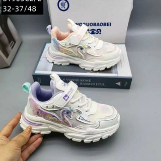 Giày thể thao bé gái phối lưới in hình thiên nga
