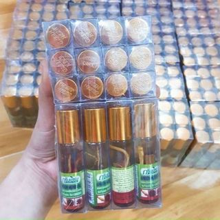 chai dầu lăn sâm thái lan nắp vàng