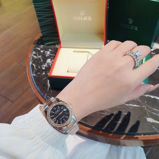 ĐỒNG HỒ ROLLEX TRUNG CẤP NỮ NEW