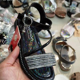 Sandal trẻ em/ bé gái kiểu dáng thời trang đẹp S1972