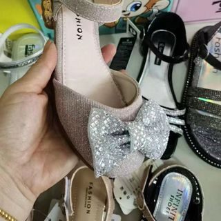 Sandal trẻ em/ bé gái kiểu dáng thời trang đẹp S1972