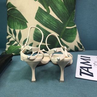 Sandal nữ cao gót nhọn quai ngang đính đá màu kemCG0016
