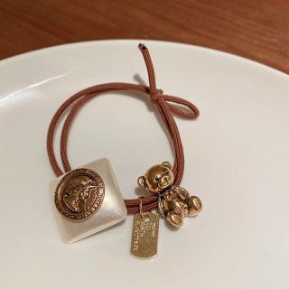 CHUN CỘT TÓC HÌNH GẤU, THỎ