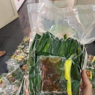 Bánh lọc tôm thịt chiên