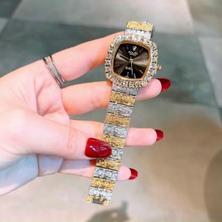 ĐỒNG HỒ ROLLEX VUÔNG NỮ NEW