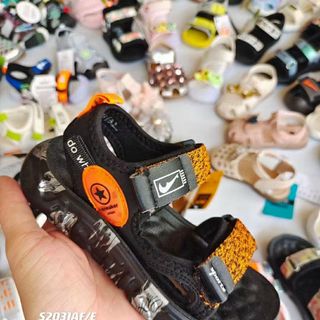 Sandal trẻ em chất da mềm êm chân S2030