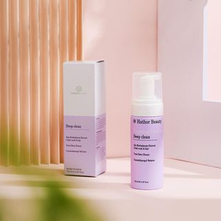 Sữa rửa mặt tạo bọt, làm sạch bụi bẩn, dầu thừa trên da, không gây khô da - FOAMING CLEANSER - 150ml - Hathor Beauty