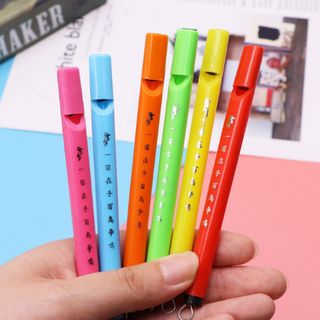 Cây sáo bằng nhựa thổi nghe rất hay
