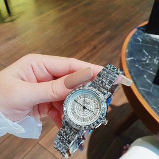 ĐỒNG HỒ PlAGET NỮ TRUNG CẤP NEW