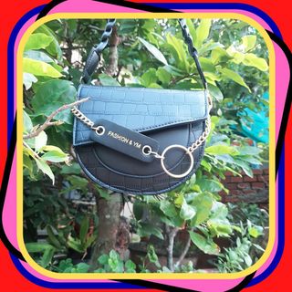 Túi đeo chéo thời trang