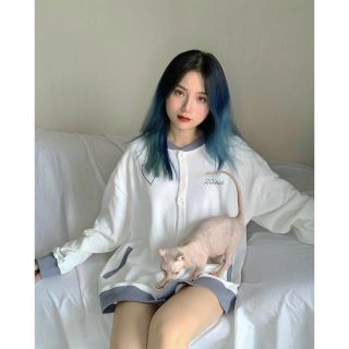 Áo khoác bomber nỉ nút logo 20inch form chuẩn