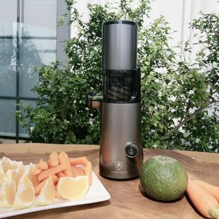 Máy ép chậm Kaisa Villa trục đứng