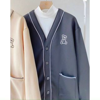 Áo khoác bomber nỉ nút logo gấu love form chuẩn
