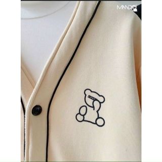 Áo khoác bomber nỉ nút logo gấu love form chuẩn