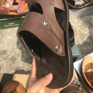 Sandal nam chất da đẹp có quai hậu giá rẻ