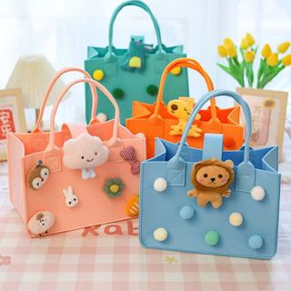 Túi xách hoạt hình chất nỉ thời trang , phù hợp cho mọi tình huống ( GIÁ TẬN XƯởNG )