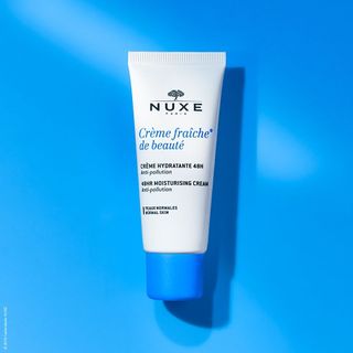 Kem Dưỡng Ẩm Nuxe Creme Fraiche De Beaute 48hr Moisturising Cream cho da thường 30ml