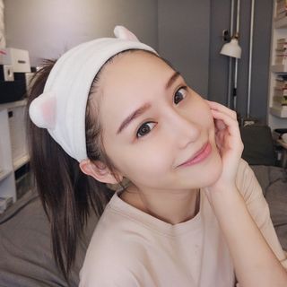 Mặt Nạ Benew Natural Herb Mask Pack Charcoal chiết xuất than hoạt tính làm sạch và thải độc 22ml