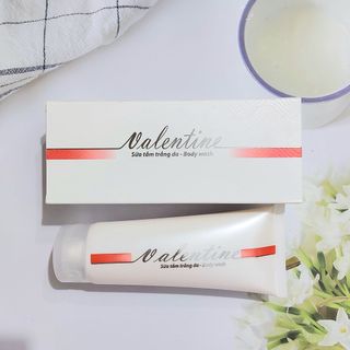 Sữa Tắm Trắng Valentine Sao Thái Dương giúp da săn chắc, sáng mịn, hồng hào tự nhiên 200ml