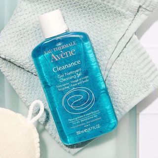 Sữa rửa mặt Avene cho da dầu mụn - Avene Cleanance Cleasing Gel 200ml
