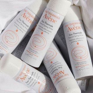 Xịt Khoáng Avene Thermal Spring Water - Nước khoáng Avene dưỡng ẩm, làm mềm mịn da
