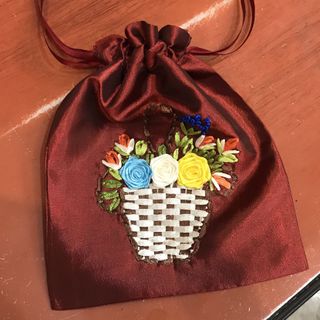 Túi lụa thêu đựng quà tặng hoặc vật dụng cá nhân