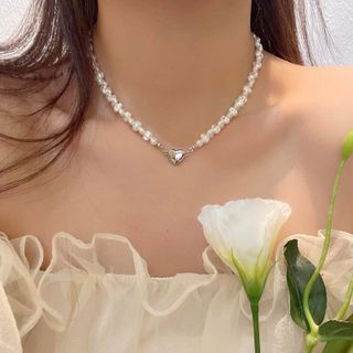 Vòng cổ Ngọc Trai Hình Trái Tim Nam Châm (cái)