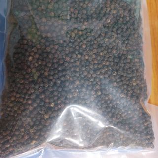 TIÊU ĐEN HẠT TRÊN 5 LY