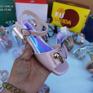 Sandal trẻ em /bé gái kiểu công chúa sỉ giá rẻ