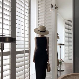 ĐẦM ÔM XẾP LI CỔ THUYỀN - DT1657