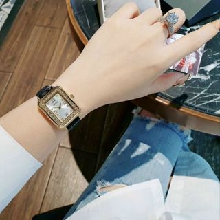 ĐỒNG HỒ GUEES CHIPU DA NỮ XlNH HOT