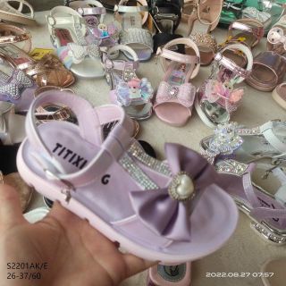 Sandal trẻ em chất da mềm kiểu dáng dễ thương sỉ giá rẻ