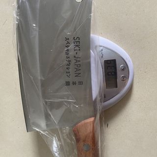Dao Chặt Xương Seki Nhật Bản - Khắc Chữ Sịn Xò Trọng lượng net : 839 gram