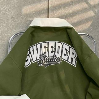 Áo khoác dù phối logo sweeder studio bao đẹp