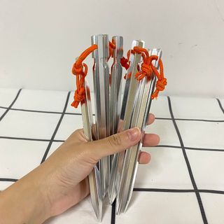 Bộ 8 Cọc Đinh Ghim Lều- Đinh Ghim Tăng Bạt Nhôm Siêu Nhẹ dùng để căng mái tăng, cố định đồ dùng bằng hợp kim nhôm.