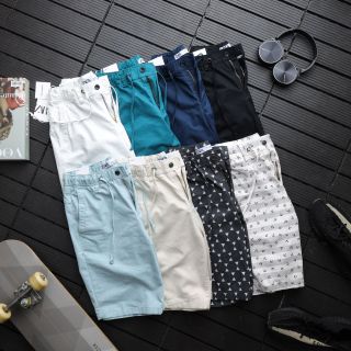 short kaki nam chất kaki , thấm hút ok , full tem tag mạc , BẢNG MÀU ĐẸP , dễ phối dễ bán . Lưng thun dây rút dễ mặc size từ 55kg - 85kg