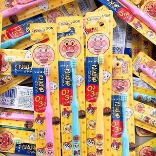 Bàn chải đánh răng Lion Nhật Bản cho bé