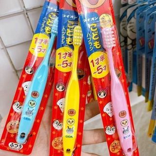 Bàn chải đánh răng Lion Nhật Bản cho bé