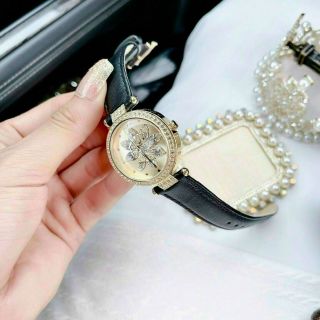 ĐỒNG HỒ GUEES ĐÁ HOA CHÍNH HÃNG NEW