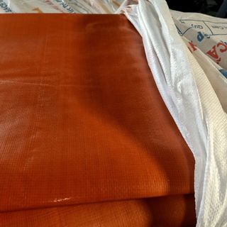 Bạt xây dựng xanh/cam (bạt che công trình, bạt che nắng, bạt che ngoài trời) bạt 2 da màu xanh/cam, KHỔ: 4mX50m