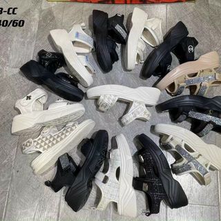 Sandal nữ quai dán đế bánh mì