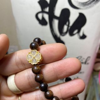 Vòng trầm hương mix chamr mỹ ký