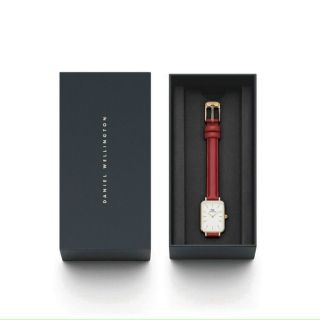 ĐỒNG HỒ D W CHERY BLUSH RED CAO CẤP