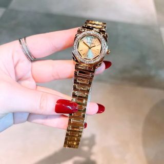 Đồng hồ bvlgarri vuông mini mẫu mới