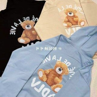 Áo hoodie tay phồng in ADLV form dưới 70kg đẹp