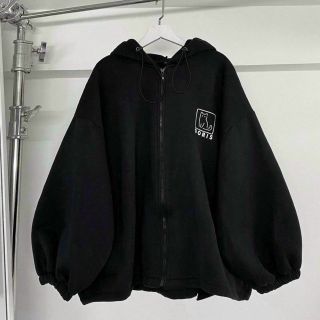 Áo khoác in mèo form rộng mịn mát tay phồng