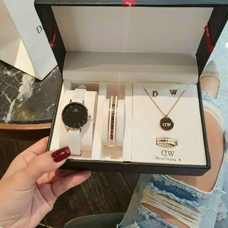 SET ĐỒNG HỒ KÈM TRANG SỨC D W CAO CẤP
