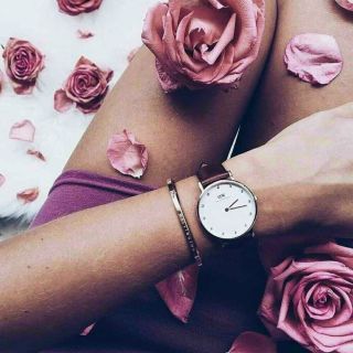 ĐỒNG HỒ D W CLASSY NỮ CAO CẤP