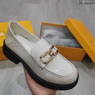 Giày búp bê nữ da bóng mềm phối khóa xích